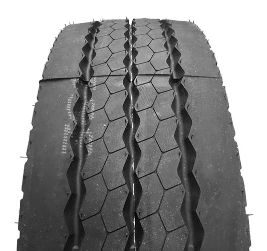 Bridgestone R-Trailer 001 235/75 R17.5 146J – Bild 2