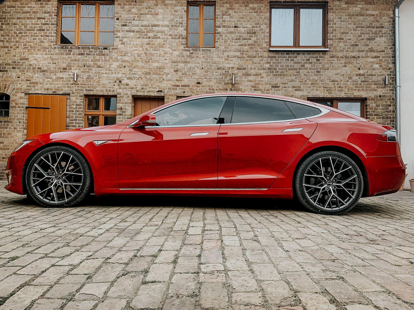 Borbet BY titan polished matt 10.5x21 ET40 - LK5/112 ML66.5