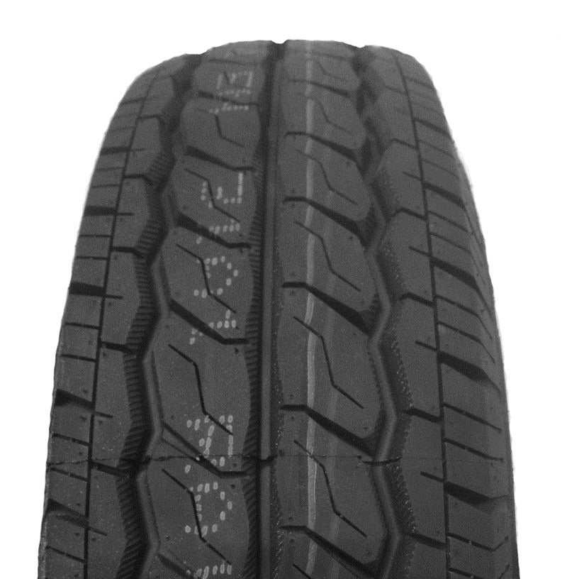 Kapsen RS01 195/70 R15 104T