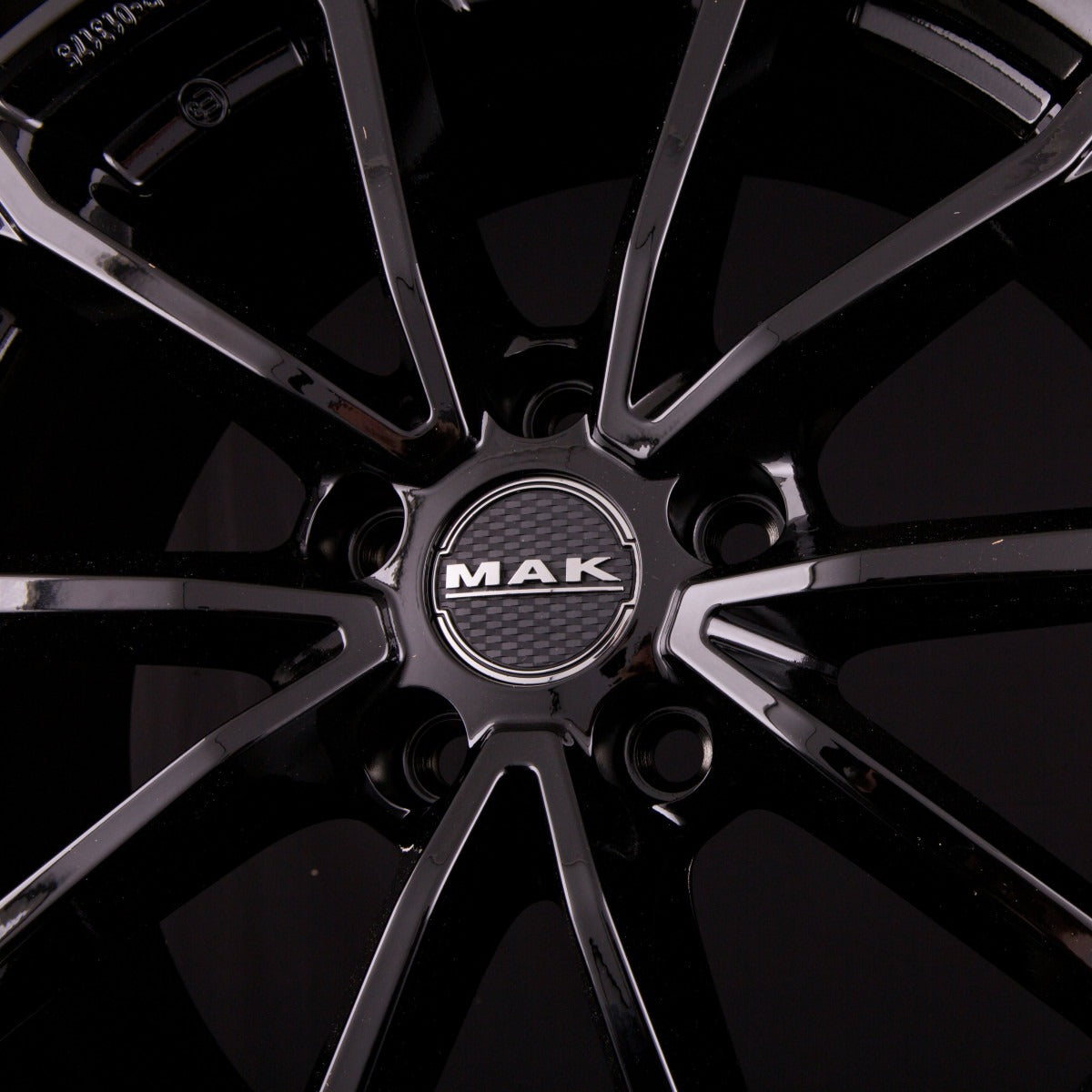 Mak DaVinci gloss black Alufelge 7x17 Zoll ET40 LK 5x114.3 ML66.1 – Bild 8