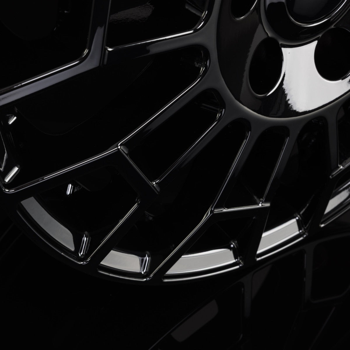 Mak Nomad gloss black Alufelge 7x17 Zoll ET60 LK 5x120 ML65.1 – Bild 8