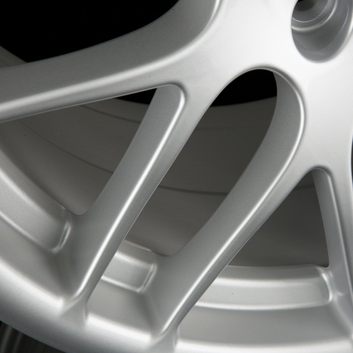 Avus Racing AC-MB4 hyper silver Alufelge 9.5x19 Zoll ET37 LK 5x120 ML72.6 – Bild 8