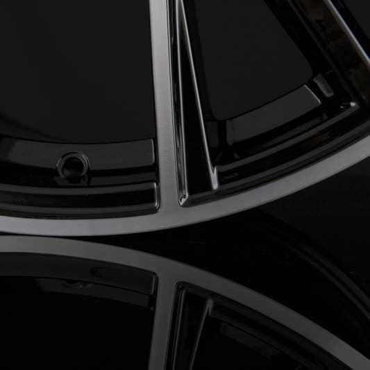 Avus Racing AF18 Black Polished Alufelge 8.5x20 Zoll ET45 LK 5x112 ML66.6 – Bild 4