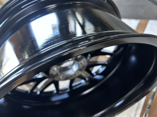 MAM RS4 black painted - DEMO2 Alufelge 8.5x19 Zoll ET45 LK 5x108 ML72.6 – Bild 2