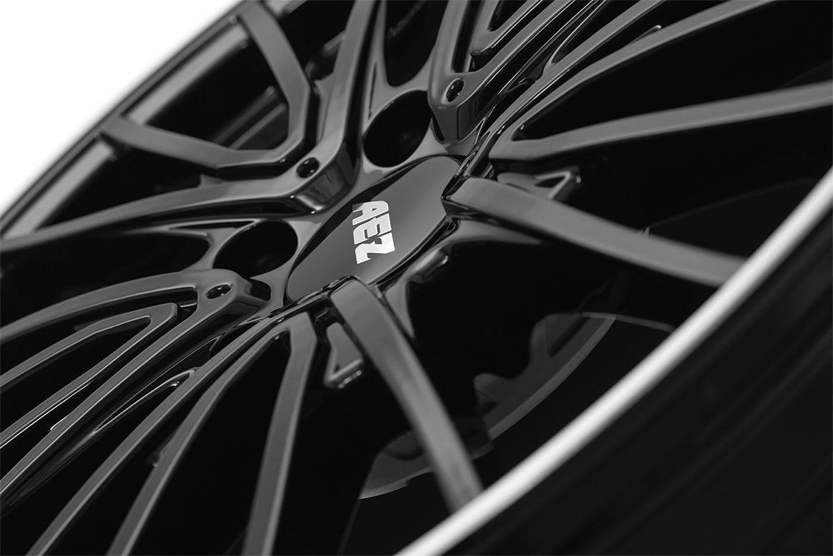 AEZ Berlin black/polished lip 7.5x18 ET53 - LK5/112 ML66.6