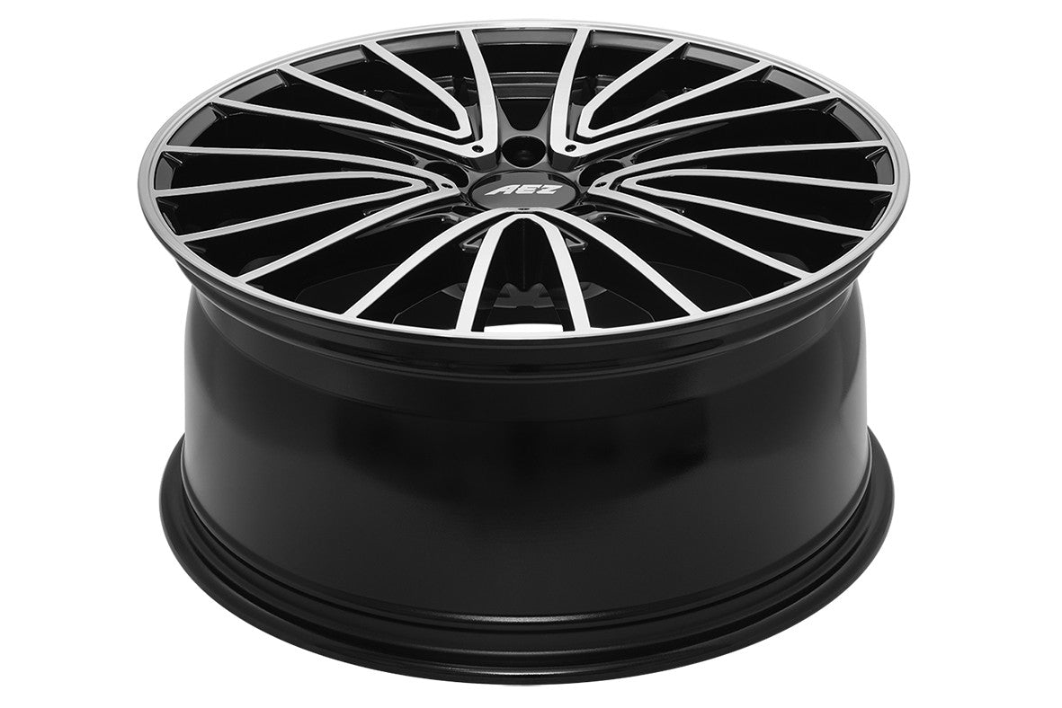 AEZ Berlin black/polished 7.5x18 ET49 - LK5/112 ML66.6