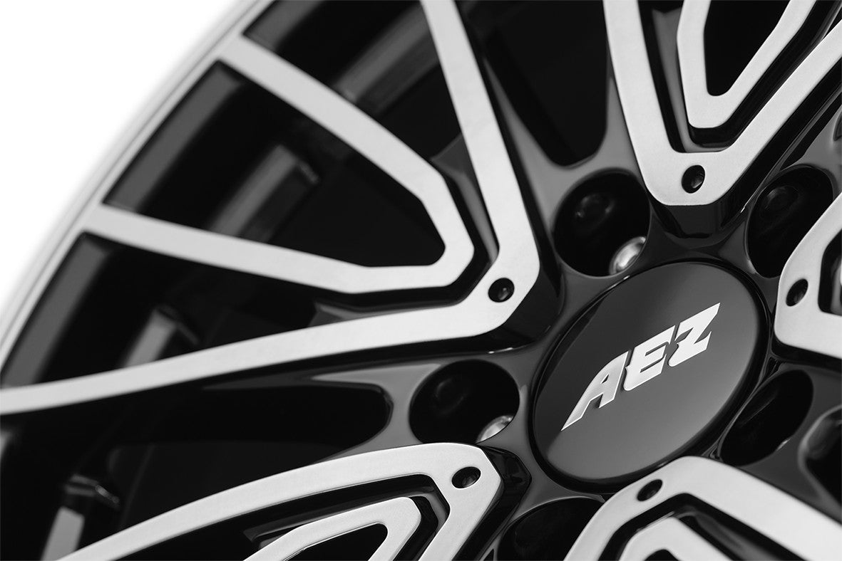 AEZ Berlin black/polished 7.5x19 ET49 - LK5/112 ML66.6