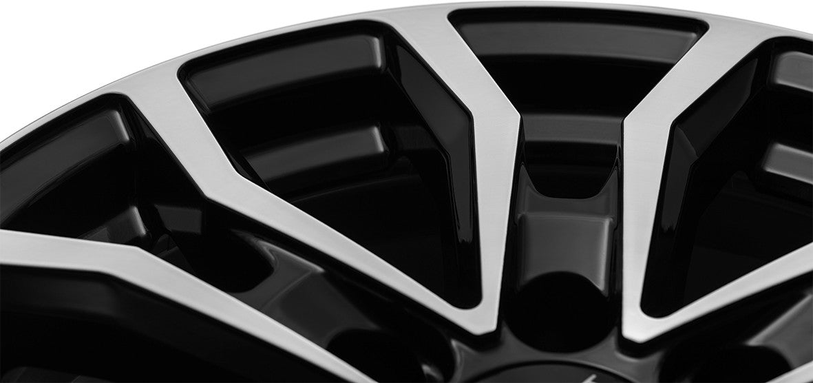 Dezent KC black/polished 8x17 ET30 - LK6/114.3 ML66.1