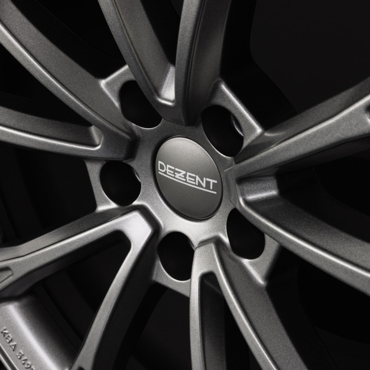 Dezent AR GRAPHITE - Graphite Matt Alufelge 9.5x19 Zoll ET45 LK 5x114.3 ML64.1 – Bild 3