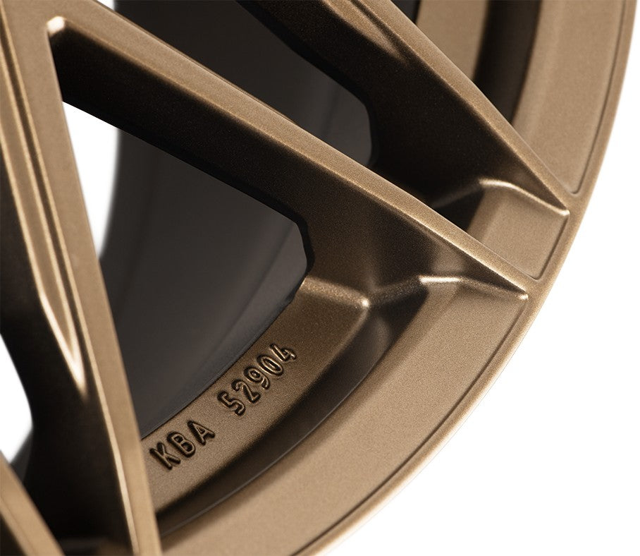 Dotz Suzuka bronze matt 8.5x19 ET47 - LK5/120 ML72.6