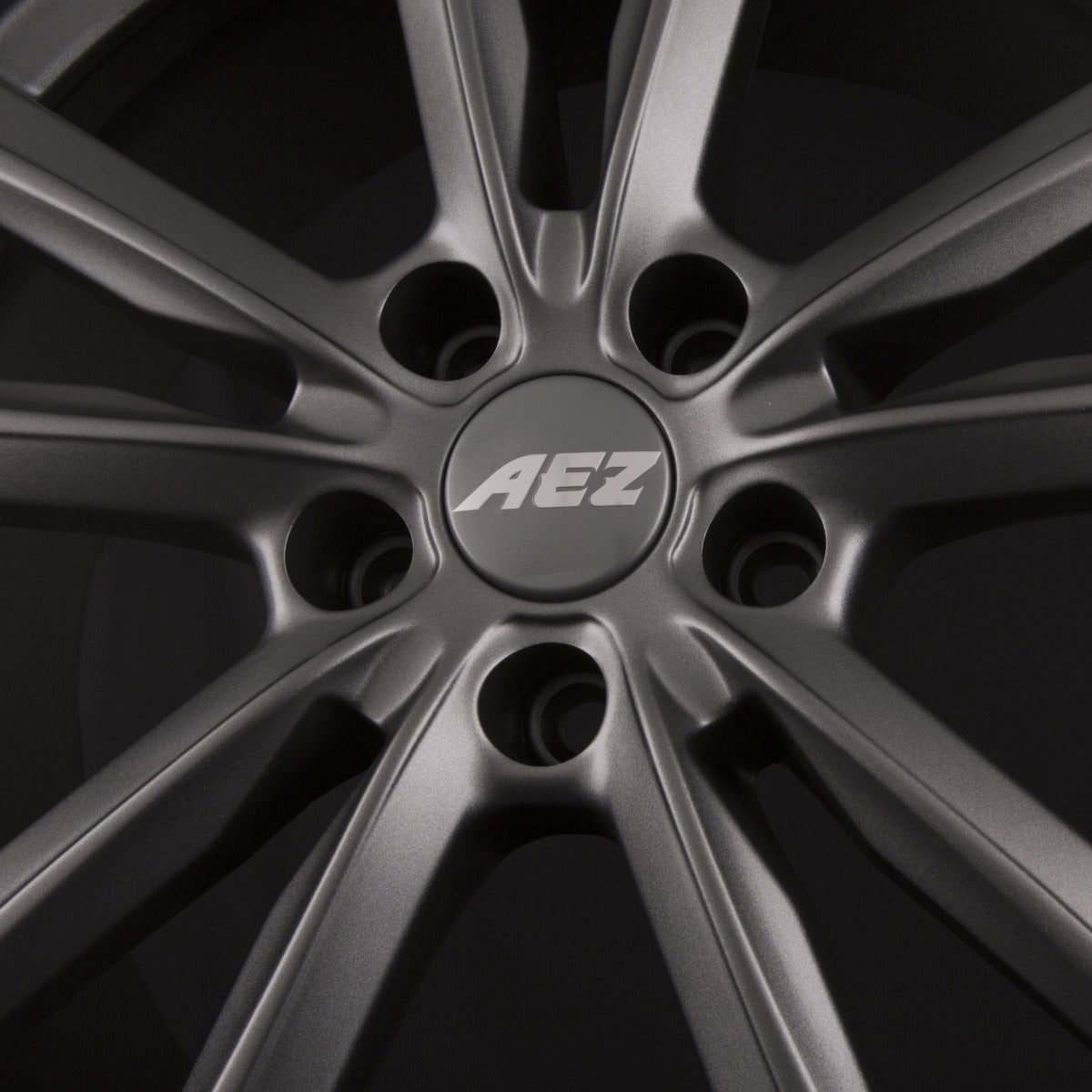 AEZ Tioga GRAPHITE - Graphite Matt Alufelge 7x17 Zoll ET48 LK 5x112 ML70.1 – Bild 5