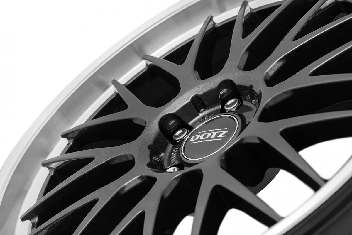 Dotz Bilbao gunmetal/polished lip 8.5x19 ET34 - LK5/114.3 ML71.6
