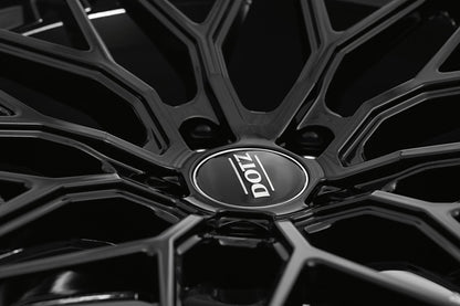Dotz Suzuka black 8.5x19 ET25 - LK5/112 ML70.1