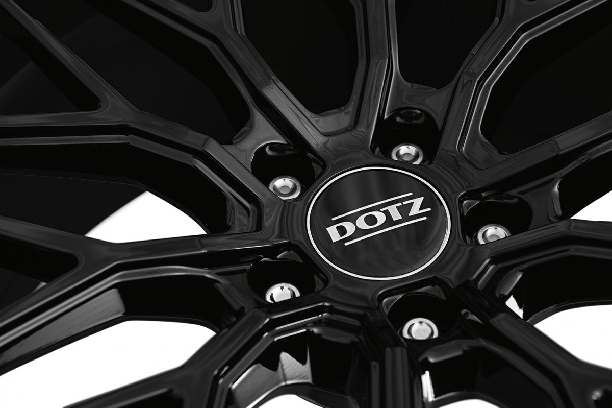 Dotz Suzuka black 9x20 ET40 - LK5/112 ML70.1