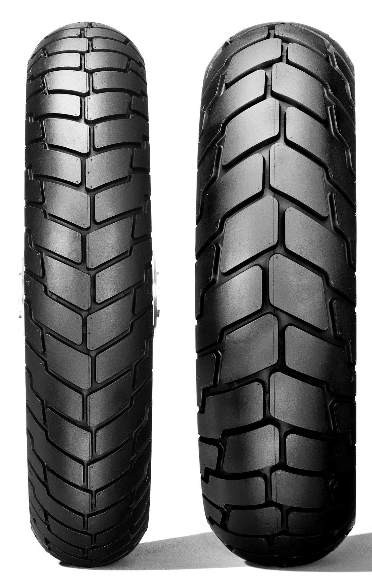 Dunlop D427 180/70 R16 77H