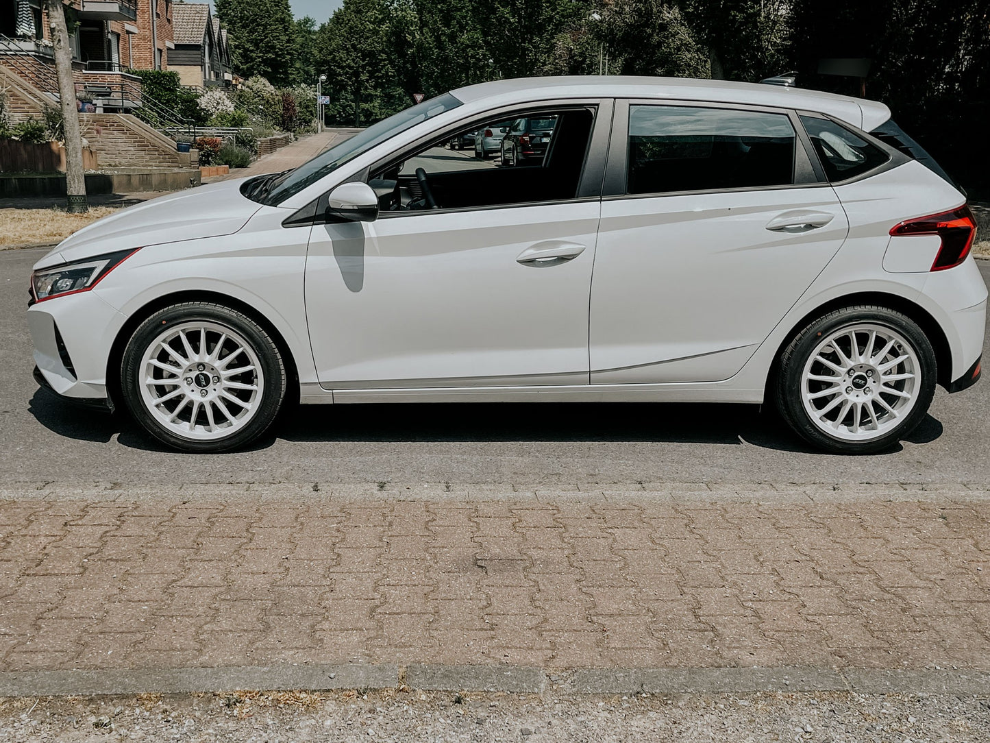 ATS Streetrallye rallye-weiss 7.5x18 ET38 - LK4/100 ML63.3