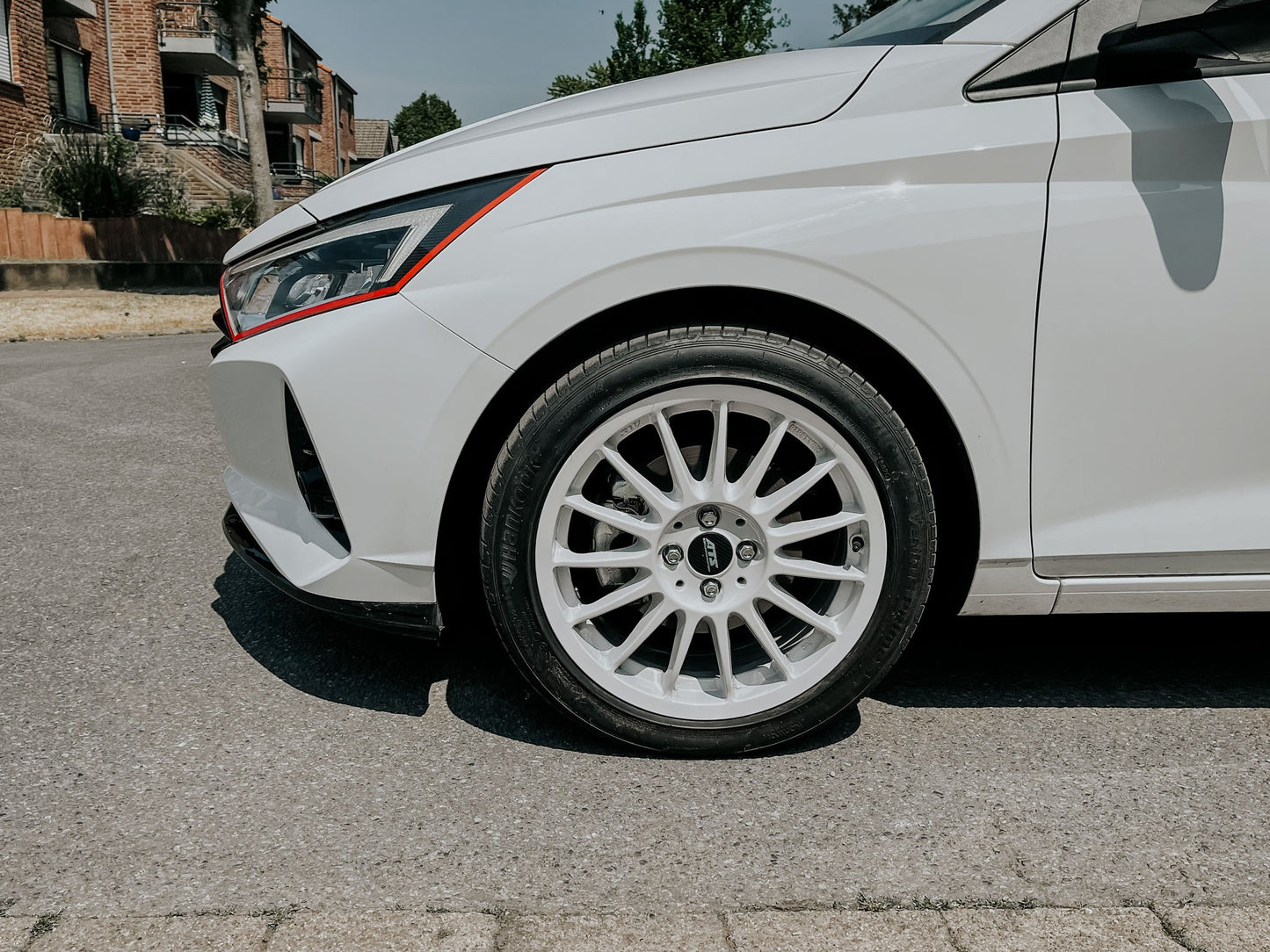 ATS Streetrallye rallye-weiss 7.5x18 ET48 - LK5/100 ML63.3