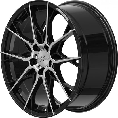 Axxion X1 schwarz hochglanzpoliert 8.5x19 ET45 - LK5/112 ML72.6