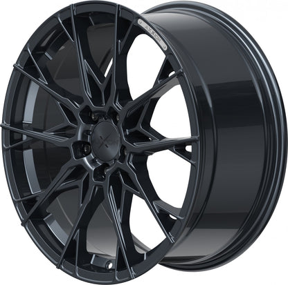 Axxion X1 smoke brushed aluminiumsilber 8.5x19 ET35 - LK5/112 ML72.6