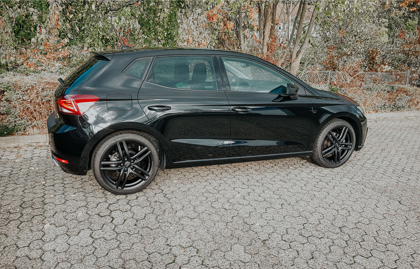 Ronal R65 jetblack-matt Alufelge – Bild 3