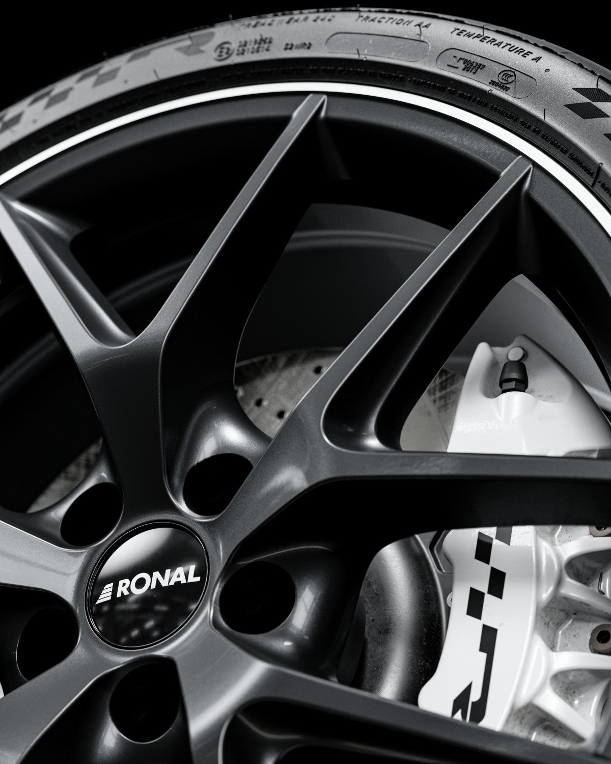 Ronal R75 jetblack-matt-hornkopiert 8x19 ET45.1 - LK5/112 ML66.5