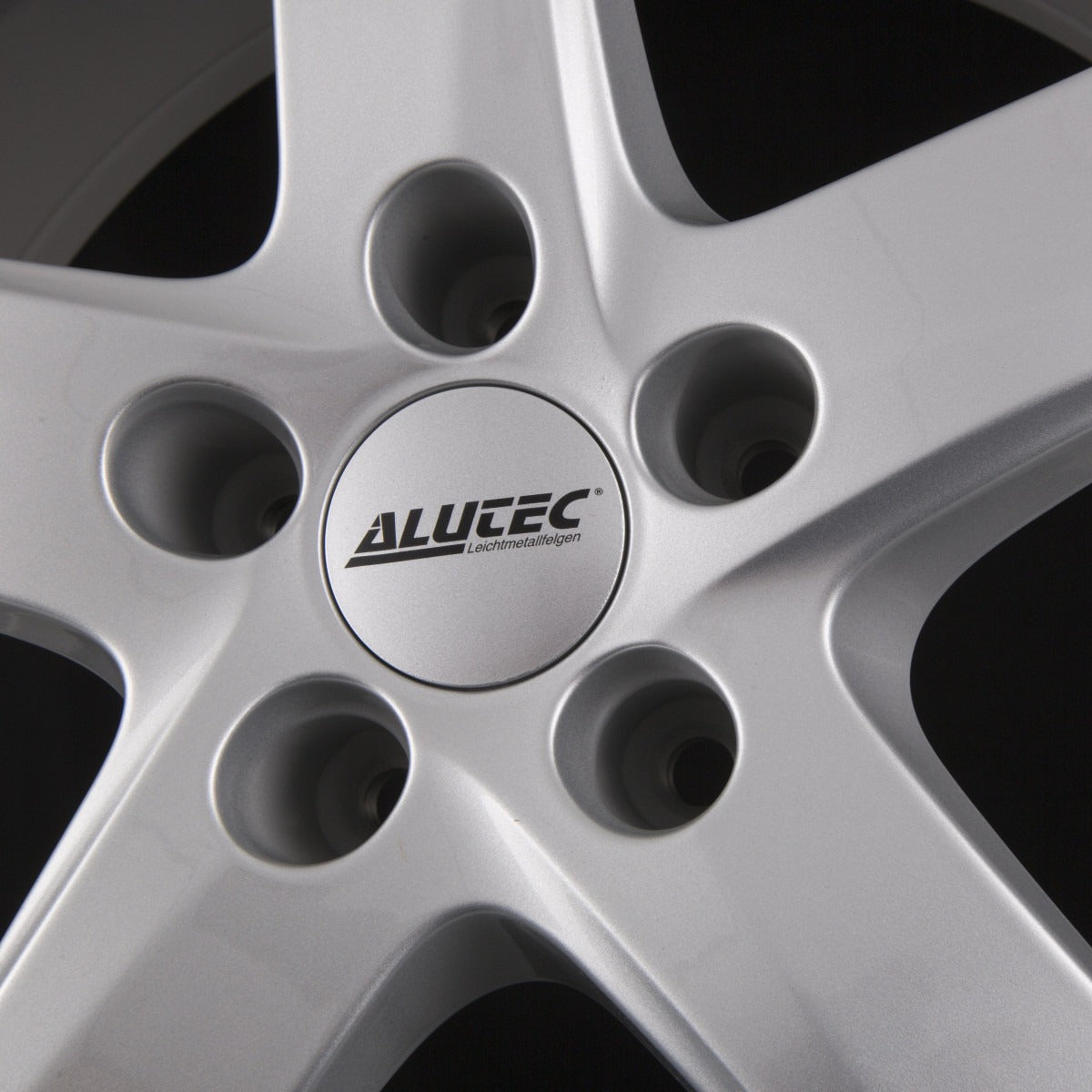 Alutec Freeze polar-silber Alufelge 7.5x19 Zoll ET32 LK 5x112 ML66.5 – Bild 8