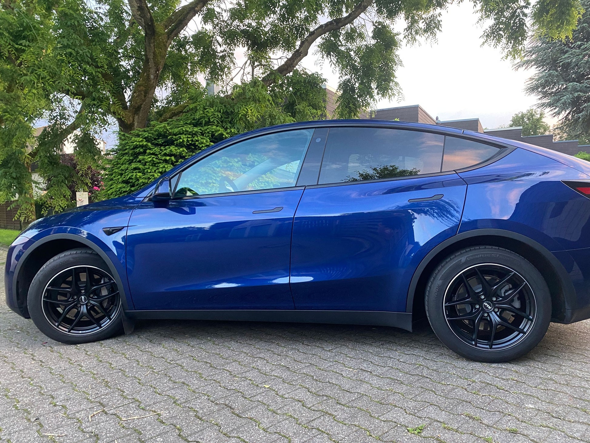 ATS Competition 2 racing-schwarz hornpoliert 9x20 ET39 - LK5/112 ML66.6