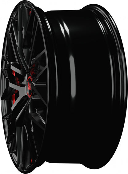 MAM RS4 black painted red inside 8.5x19 ET35 - LK5/120 ML72.6