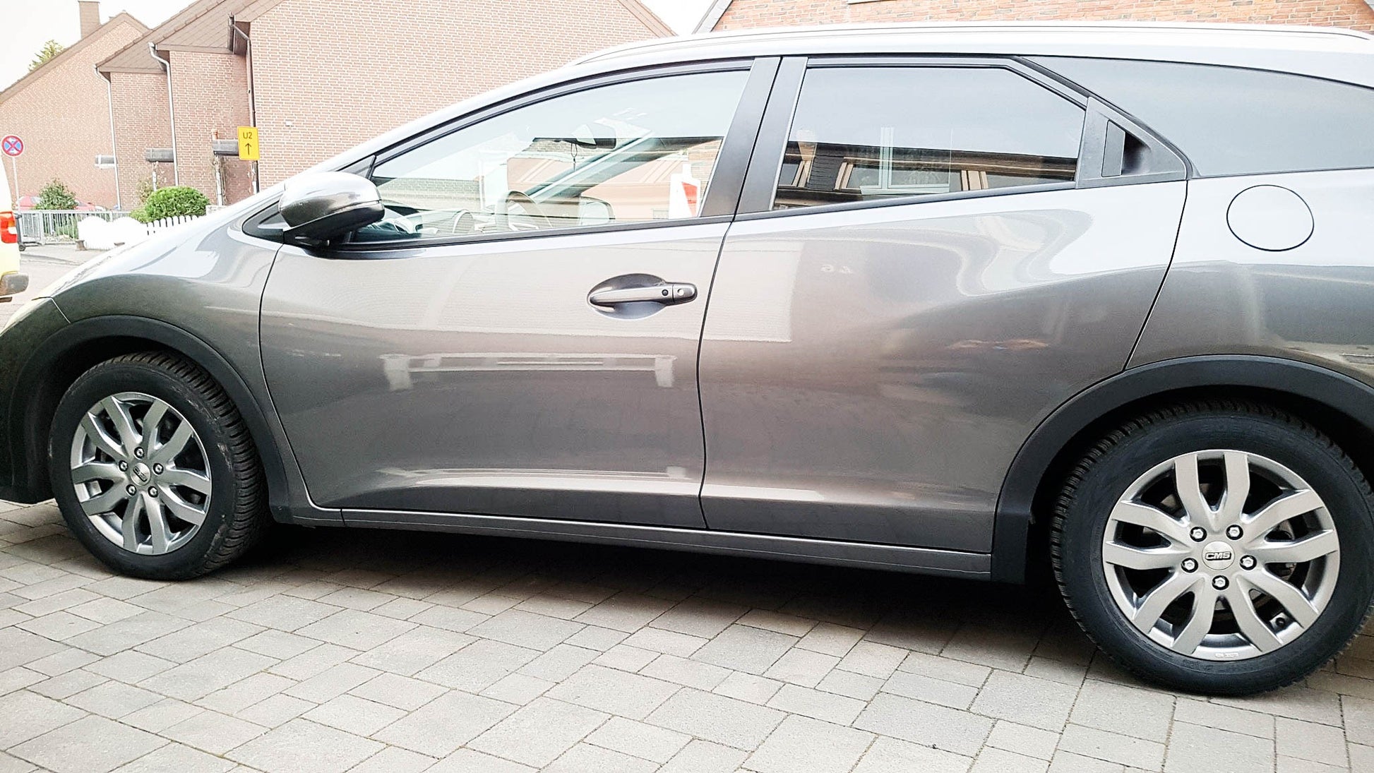 CMS C22 racing silber 7.5x18 ET50.5 - LK5/108 ML63.4