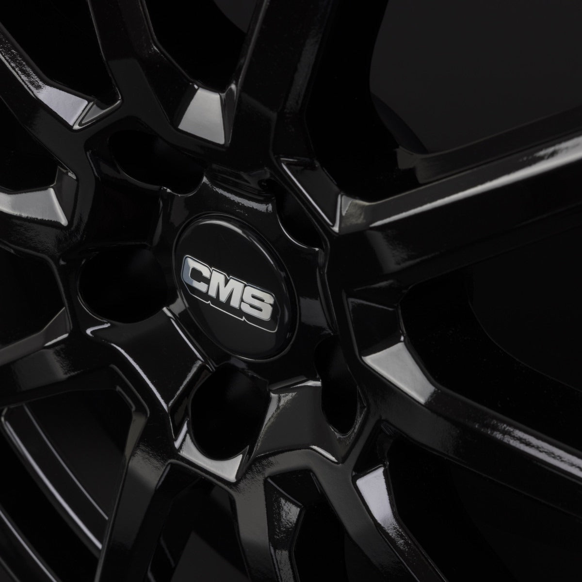 CMS C39 complete black gloss Alufelge 7x17 Zoll ET38 LK 5x112 ML66.5 – Bild 6