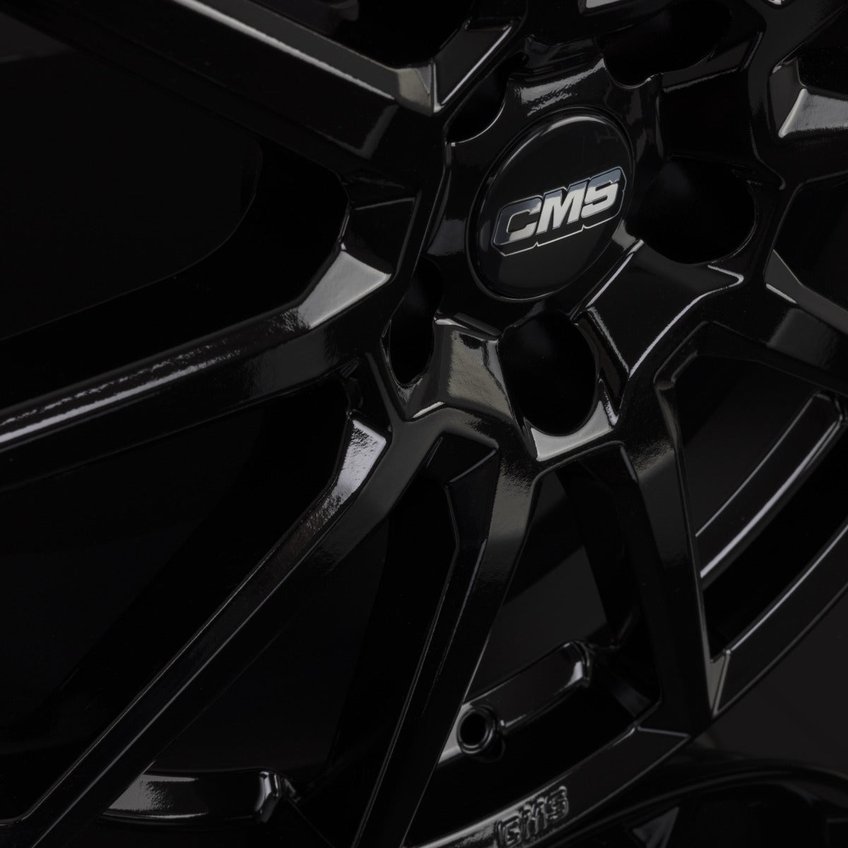 CMS C39 complete black gloss Alufelge 6.5x18 Zoll ET44.5 LK 5x112 ML66.5 – Bild 8