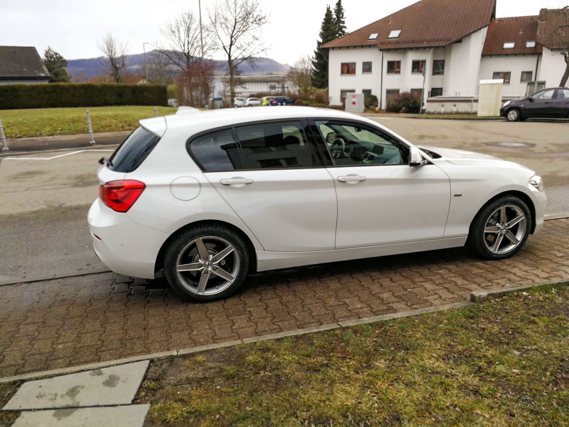 Autec Typ D - Delano hyper silber 8.5x20 ET45 - LK5/108 ML70