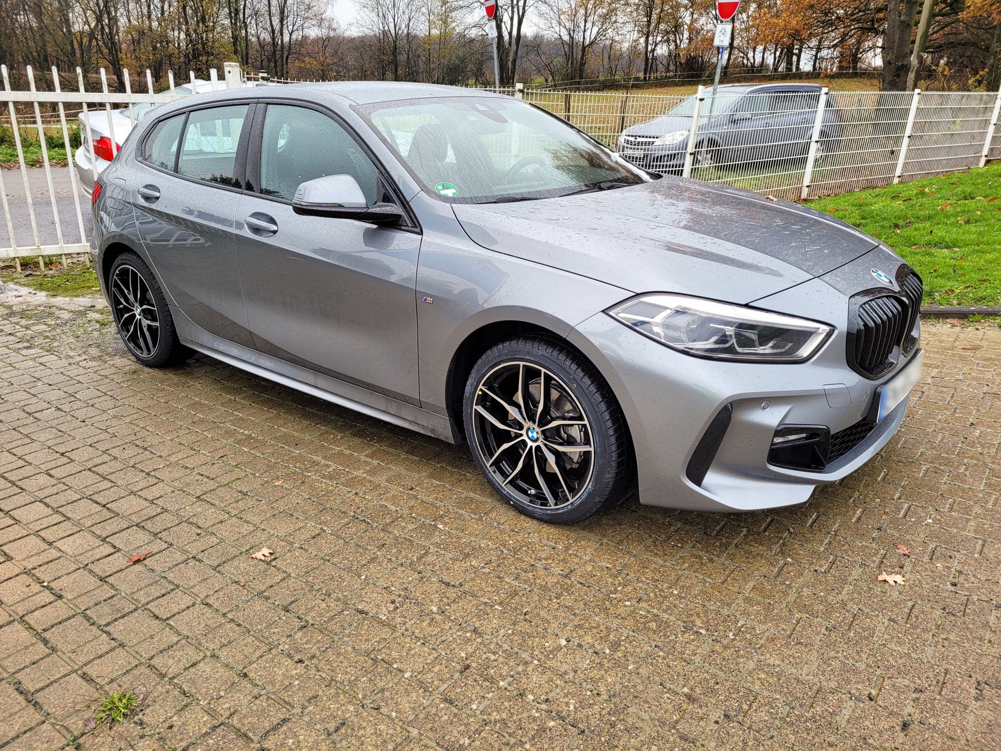Autec Typ BV - Bavaris schwarz poliert 8x18 ET30 - LK5/112 ML66.6