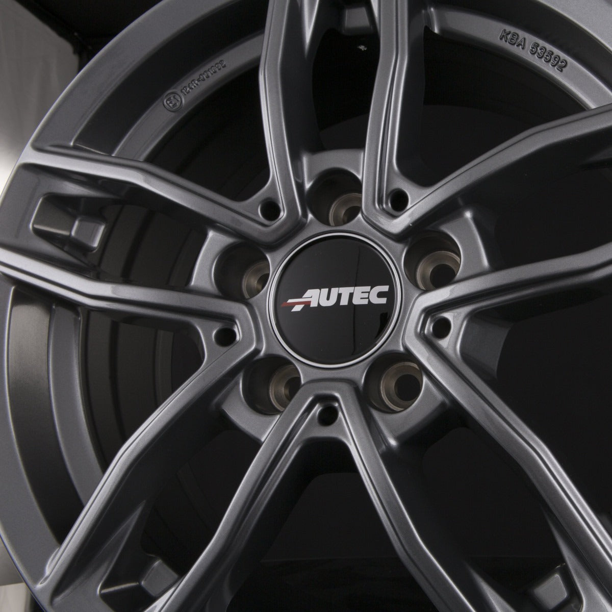Autec Typ MC - Mercador titansilber Alufelge 6.5x17 Zoll ET44 LK 5x112 ML66.5 – Bild 6