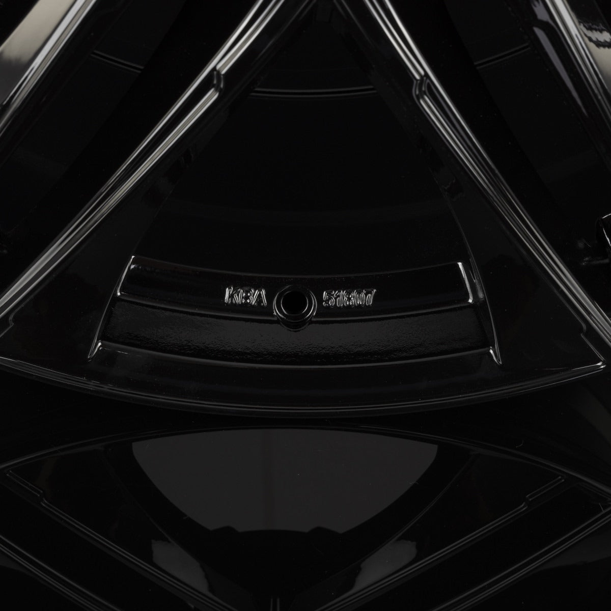 TEC Speedwheels AS4 black glossy Alufelge 8x19 Zoll ET40 LK 5x114.3 ML72.5 – Bild 7