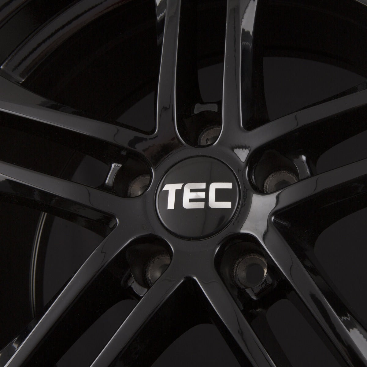TEC Speedwheels AS4 EVO black glossy Alufelge 8x19 Zoll ET35 LK 5x120 ML72.6 – Bild 6