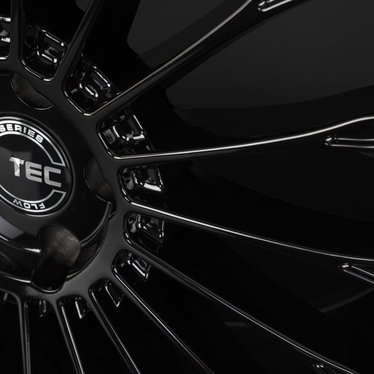 TEC Speedwheels GT5 schwarz-glanz Alufelge 8.5x20 Zoll ET25 LK 5x112 ML66.6 – Bild 7