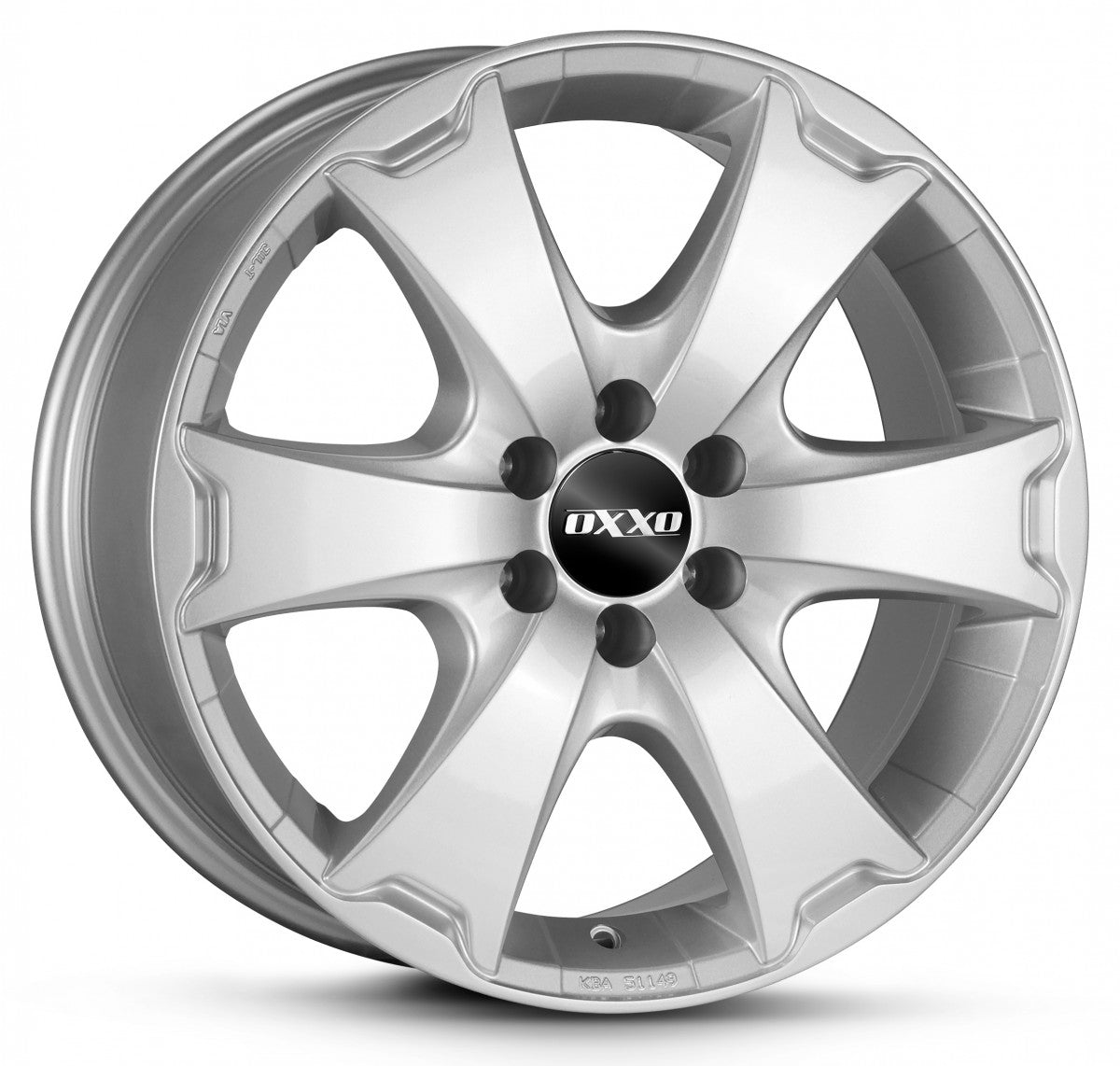 Oxxo Aventura silver 7.5x17 ET30 - LK6/139.7 ML106.1