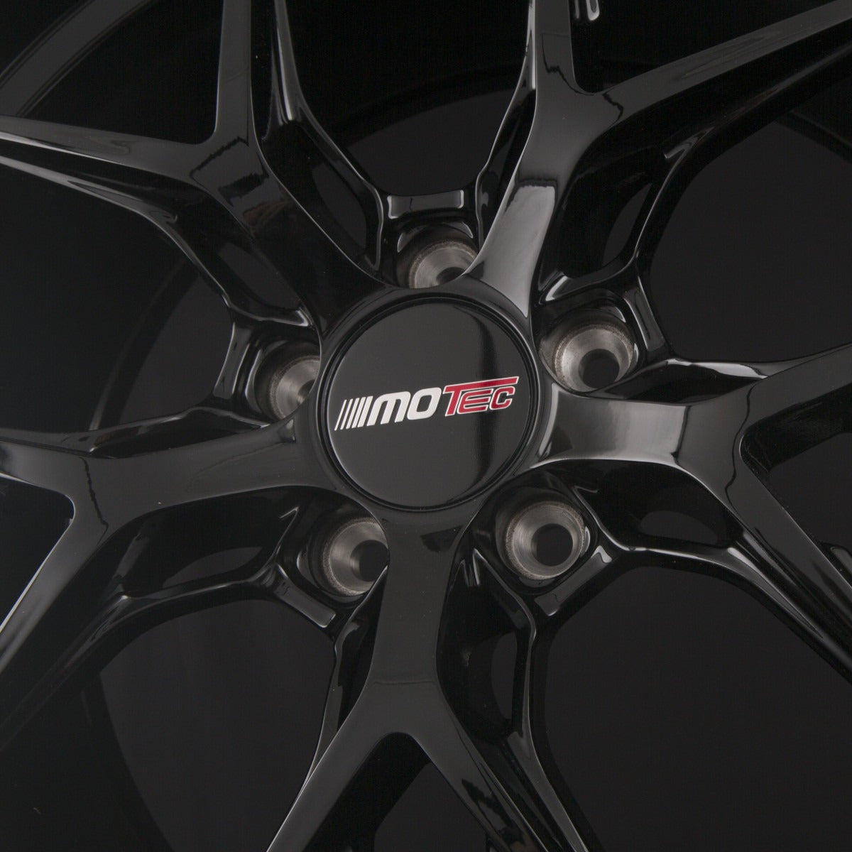 Motec Ultimate (MCR4) Black Painted - Schwarz Glänzend Alufelge 8x18 Zoll ET50 LK 5x114.3 ML72.6 – Bild 2
