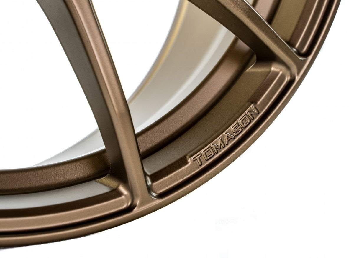 Tomason TN25 Superlight mattbronze 8x18 ET45 - LK5/108 ML72.6