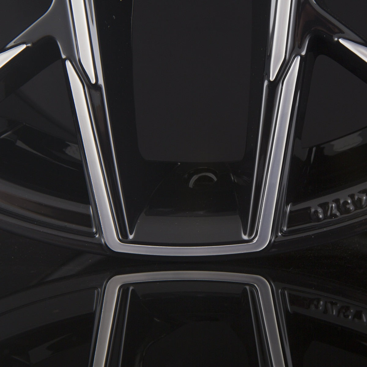 Oxigin 26 Oxid black full polish Alufelge 8.5x19 Zoll ET30 LK 5x114.3 ML72.6 – Bild 5