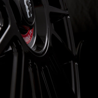 Damina Performance DM09 Black Painted Red Ring Alufelge 8x18 Zoll ET30 LK 5x112 ML72.6 – Bild 5
