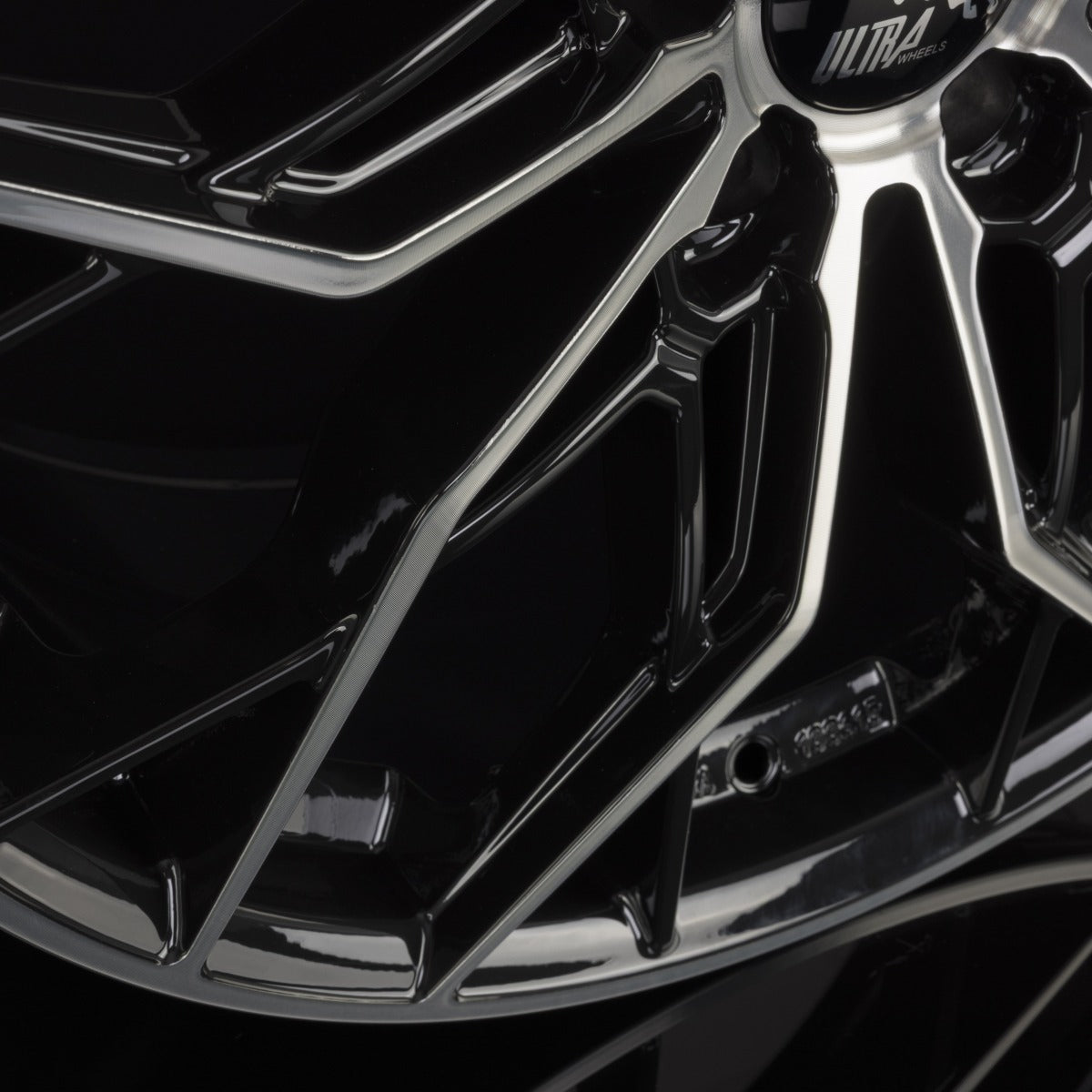 Ultra Wheels UA25-X-Ray Black Polished Alufelge 8.5x20 Zoll ET30 LK 5x112 ML72.6 – Bild 5