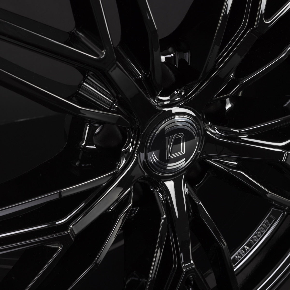 Diewe Wheels Predator NERO S - Schwarz Glanz Alufelge 8x19 Zoll ET30 LK 5x120 ML72.6 – Bild 4