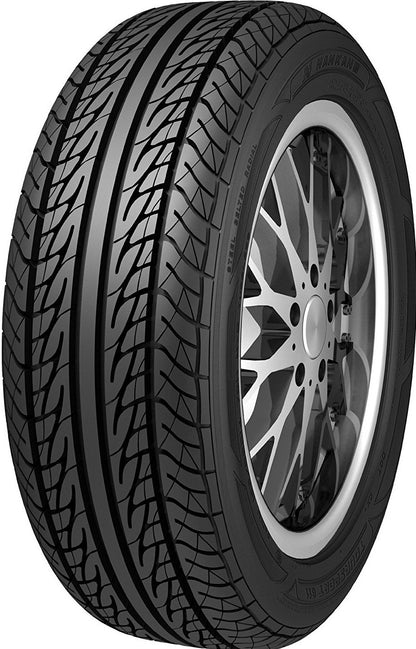 NAN Kang Toursport 611 175/80 R15 90S