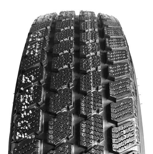 Zeetex CT8000 235/65 R16 115/113R