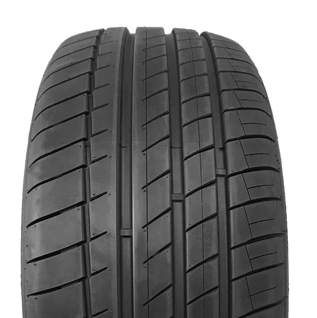 Kapsen RS26 265/40 R21 105W