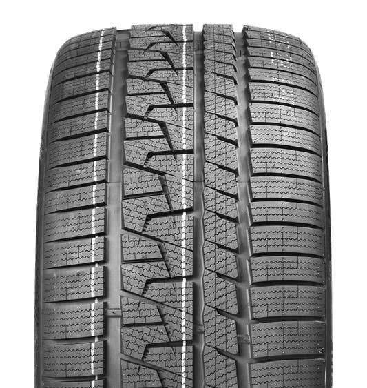 Compasal Winter Blazer UHP 235/45 R18 98V