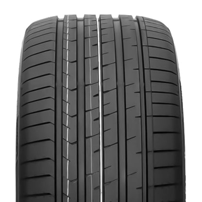 Royal Black Royal Explorer 2 275/35 R20 102Y