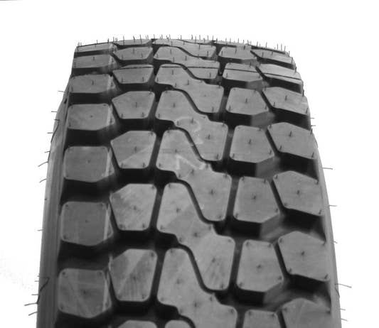 Pirelli TG 85 12.00 R22.5 152L – Bild 2